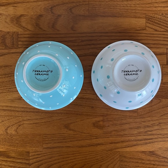 NEW, Authentic, Set of 2 Teal Polka Dotted TERRAMOTO Mini Pinch Bowls. - Picture 3 of 4